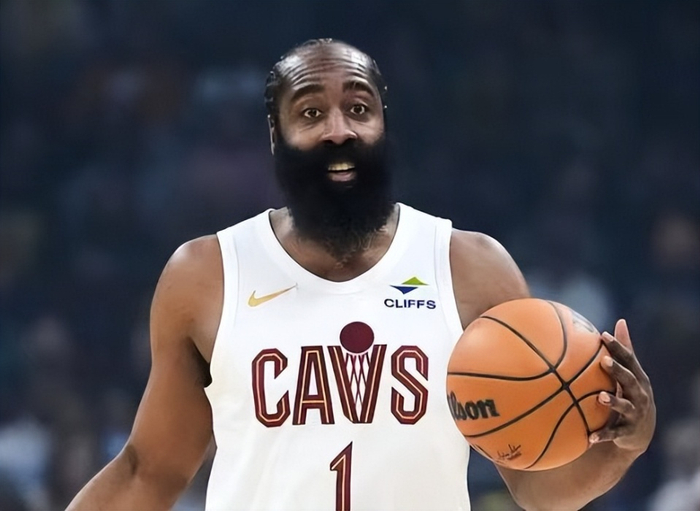 快船交易加兰暴露东西部竞争差异，球员表现成