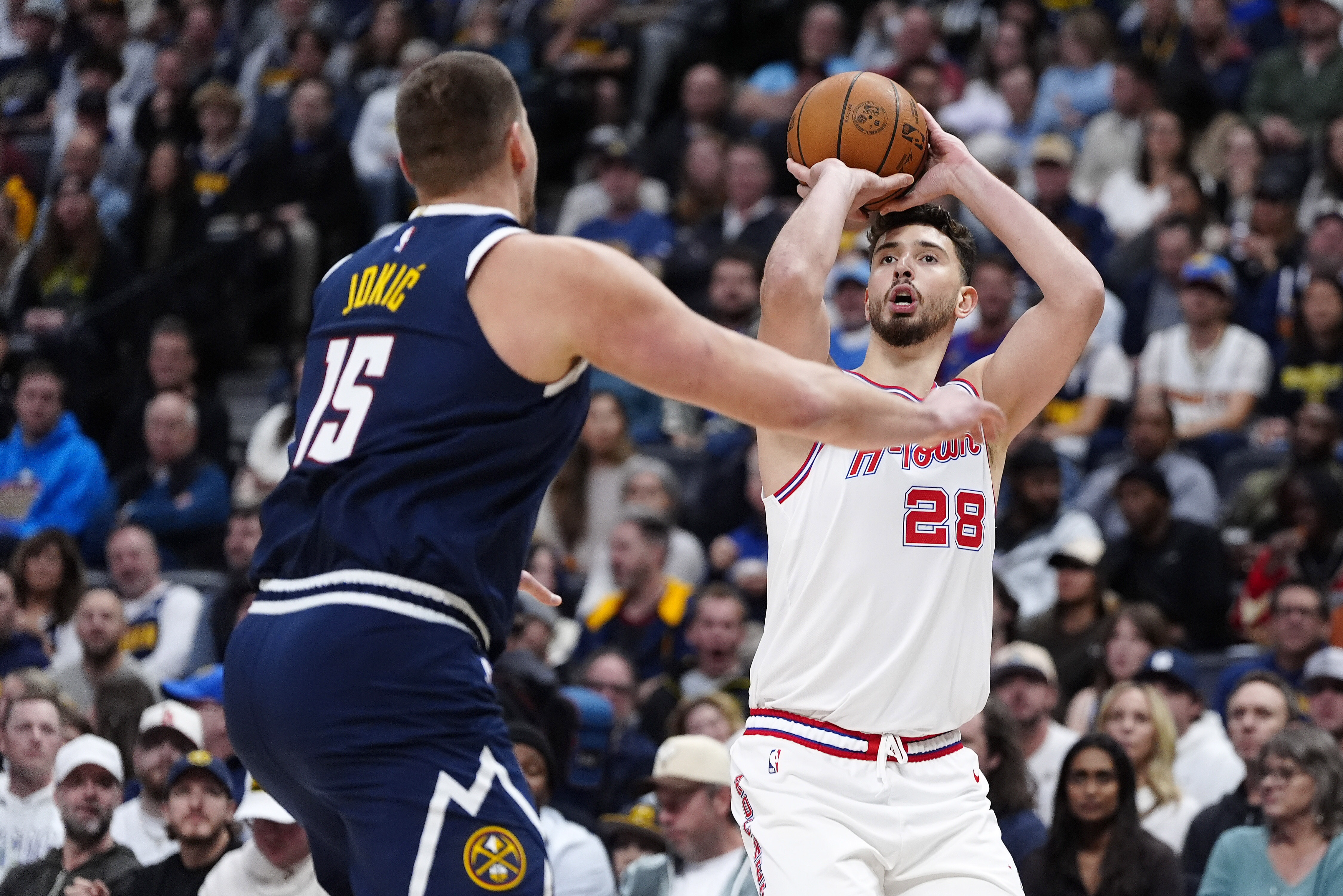 火箭大胜鹈鹕，申京36+14+7助创历史