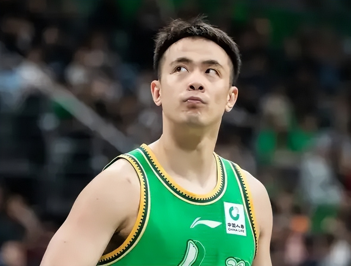 辽宁男篮惨遭浙江逆转 莫兰德统治篮下成唯一亮